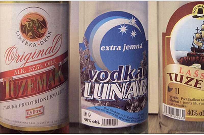 Etykiety podejrzanego alkoholu