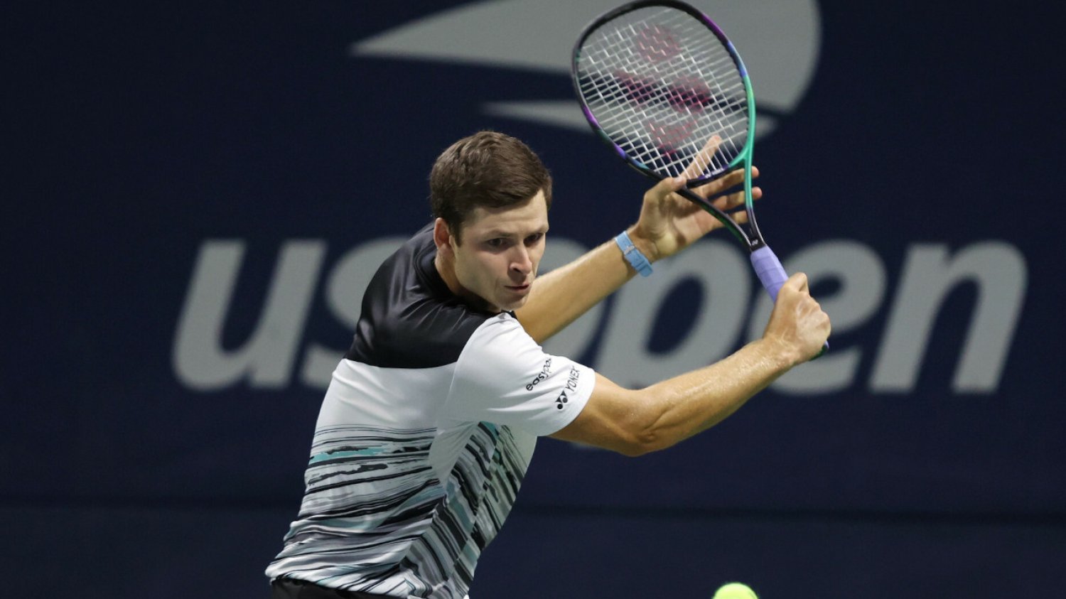 Hubert Hurkacz pożegnał się z US Open w II rundzie turnieju. Polak przegrał z Białorusinem Ilią Iwaszką.
