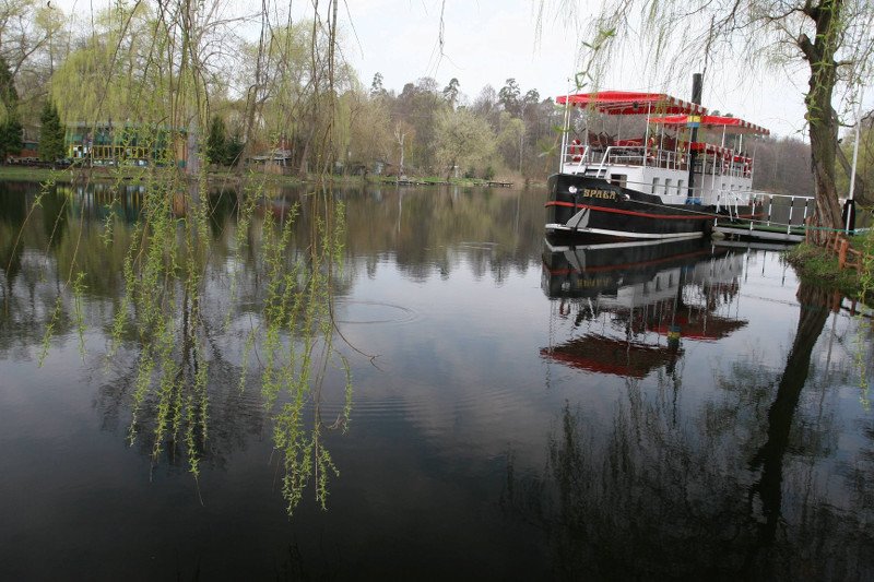 Półtorej godziny od Warszawy, 30 lat do tyłu. Spała odzyskuje blask z czasów, gdy jeździliśmy tam na obozy