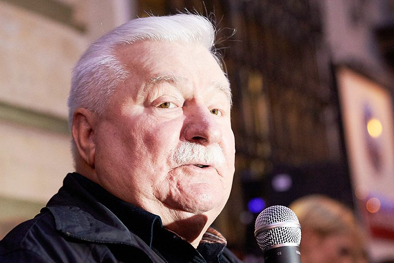 Były prezydent Lech Wałęsa opublikował na Facebooku mema, który z pewnością rozsierdzi prezesa PiS Jarosława Kaczyńskiego.