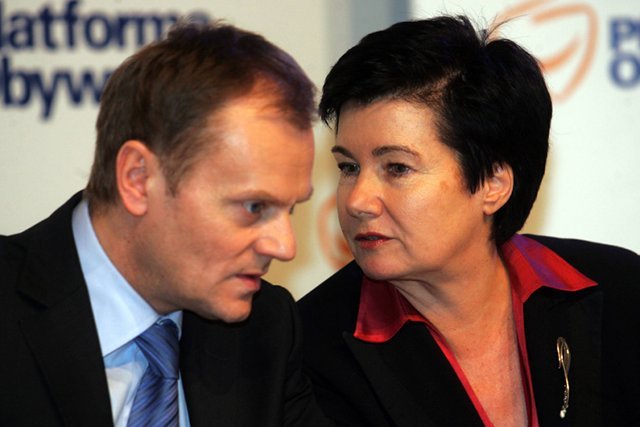 Hanna Gronkiewicz-Waltz i Donald Tusk. To kolejne wyborcze "cele" Prawa i Sprawiedliwości