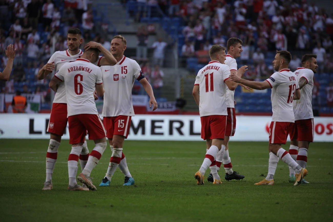 Po bardzo ciężkim boju Polska zremisowała z Islandią w Poznaniu ostatni test przed Euro 2020