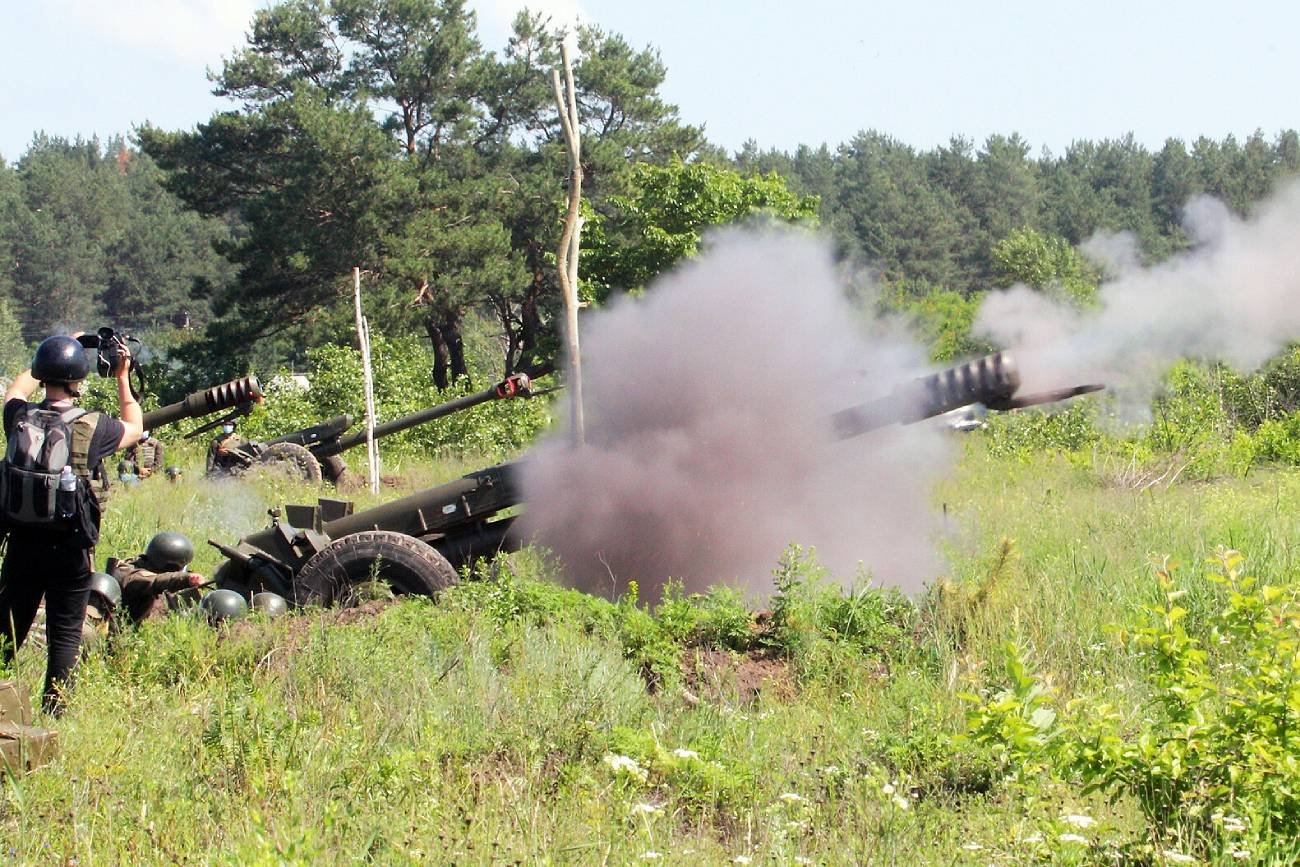 "Za Kaczyńskiego" - tak na wschodzie Ukrainy artylerzyści "dedykują" niektóre pociski. "Za Kaczyńskiego" - tak na wschodzie Ukrainy artylerzyści "dedykują" niektóre pociski