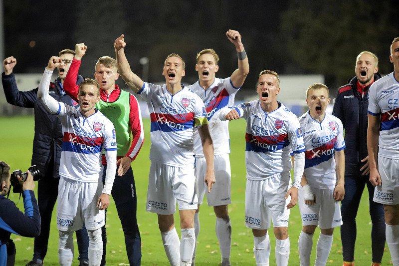 Kibice Rakowa Częstochowa mówią o dżihadzie w Pucharze Polski.