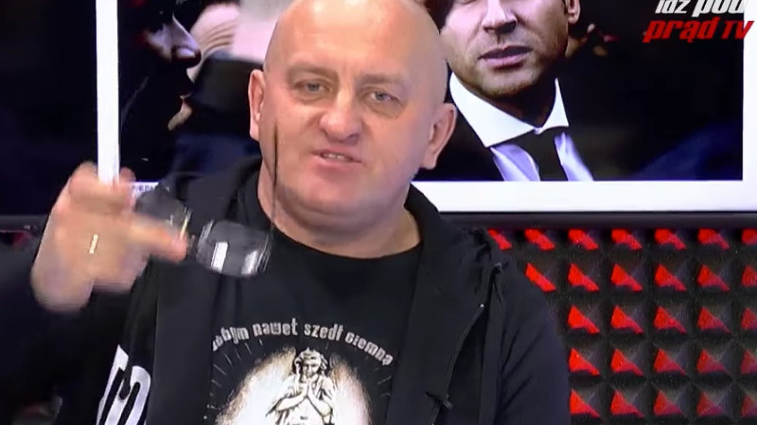 Sam kandydował na prezydenta Polski. Teraz zwrócił się do kandydata na prezydenta Francji.