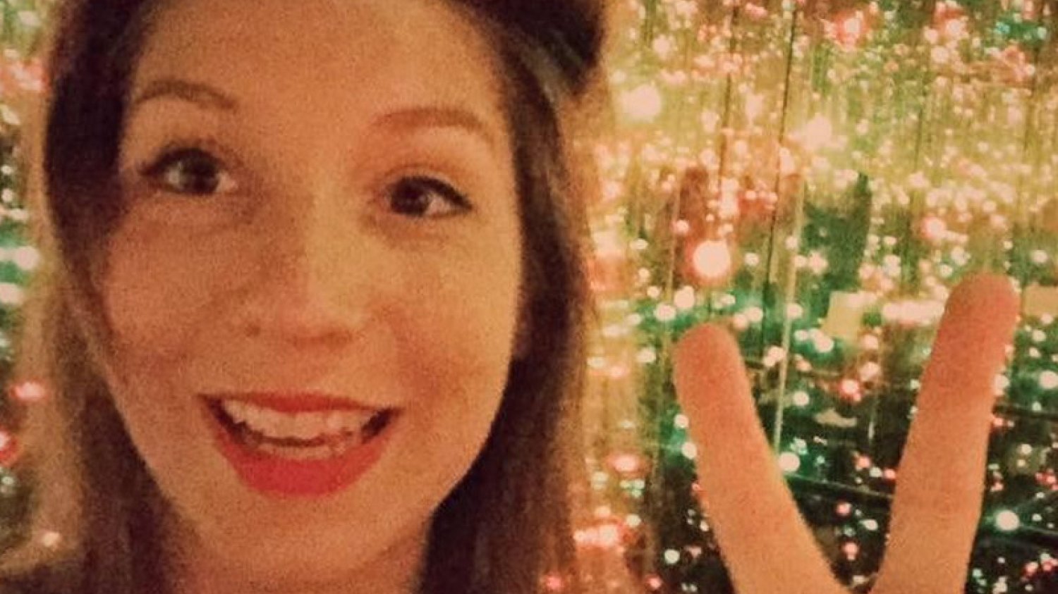 Kim Wall, 30-letnia szwedzka dziennikarka, zniknęła 10 sierpnia. Ostatni raz widziano ją na łodzi podwodnej Petra Madsena. Została zamordowana.