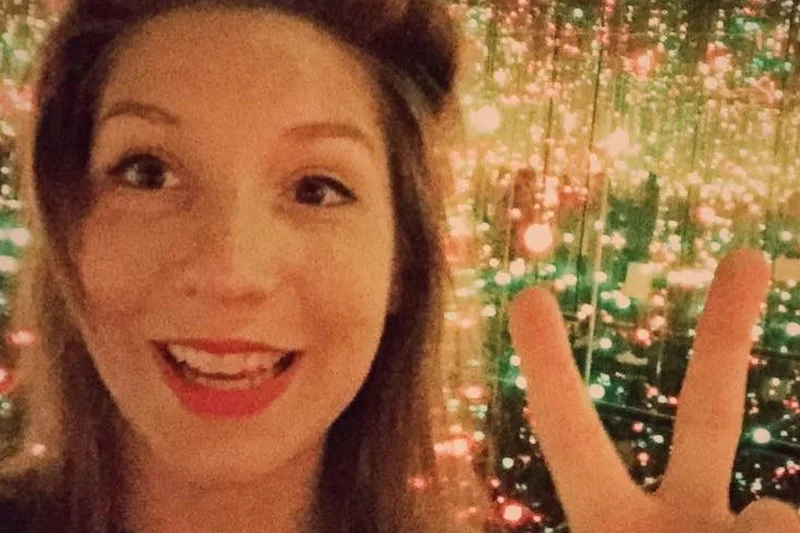 Kim Wall, 30-letnia szwedzka dziennikarka, zniknęła 10 sierpnia. Ostatni raz widziano ją na łodzi podwodnej Petra Madsena. Została zamordowana.