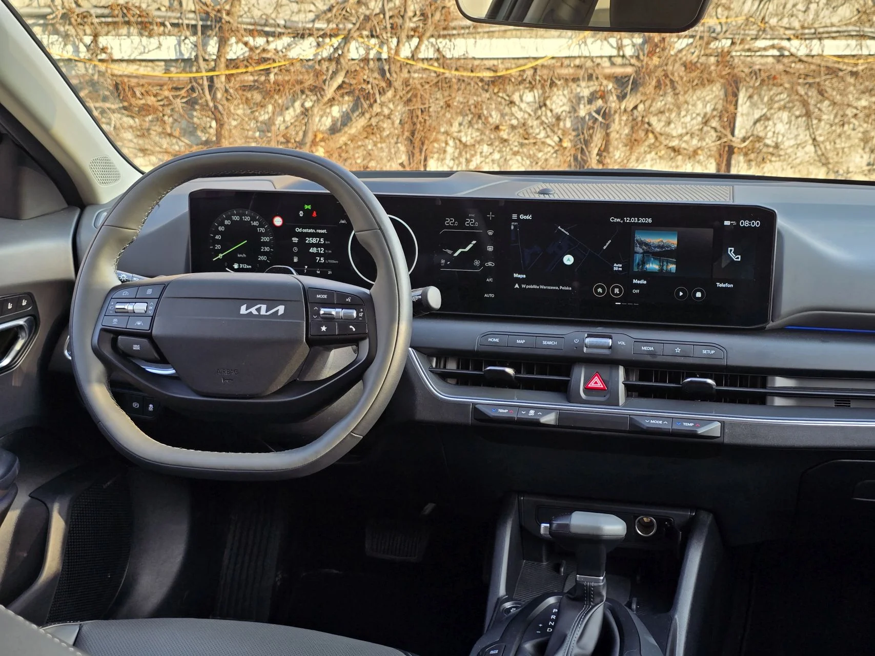 KIA K4