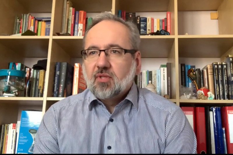 Adam Niedzielski ujawnił liczbę nowych przypadków covid-19. Spełnia się czarny scenariusz