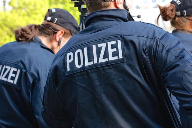 Atak nożownika w niemieckim Würzburgu. Są ofiary śmiertelne i ranni.