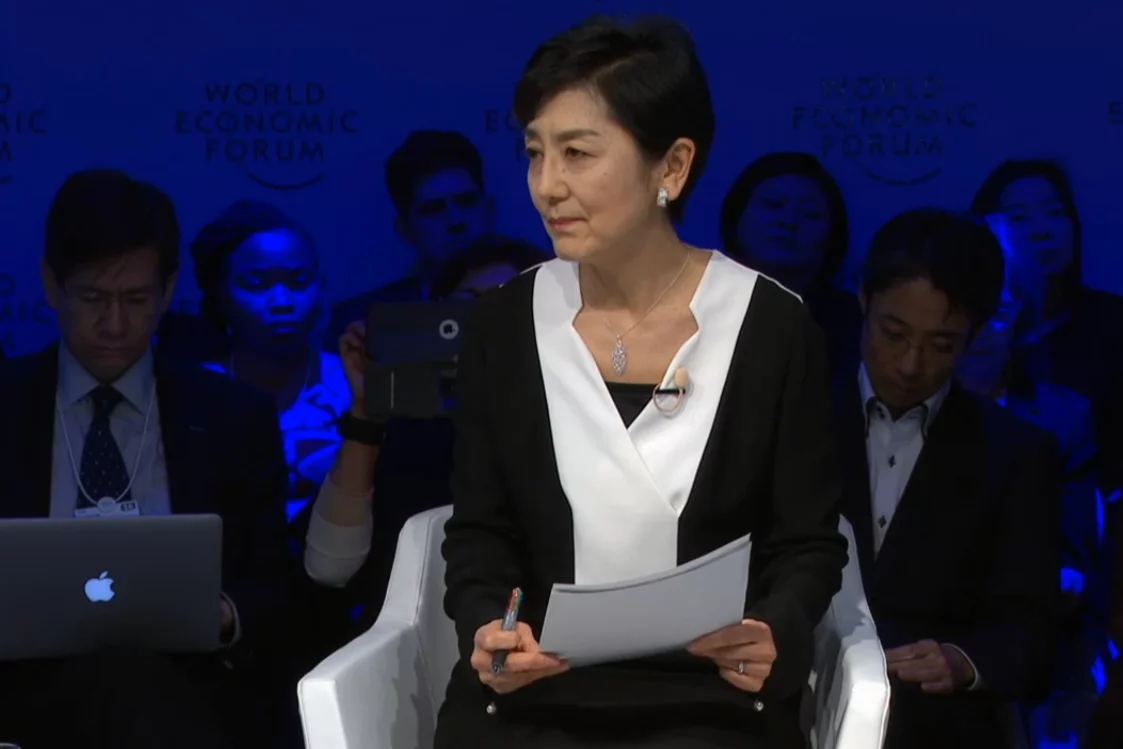 Hiroko Kinuya: Czy zmierzamy do świata, w którym, jak przewidział brytyjski ekonomista John Maynard Keynes, dzięki postępowi technologicznemu ilość pracy będzie malała, a przychody rosły?