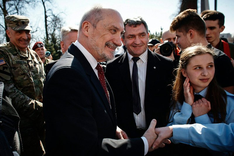 Nowa ustawa o dostępie do broni przechodzi przez Sejm bez większego echa.