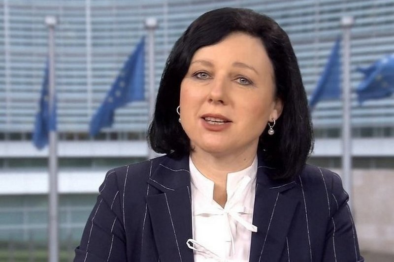 Wiceprzewodnicząca Komisji Europejskiej o kampanii wyborczej w Polsce i temacie LGBT.