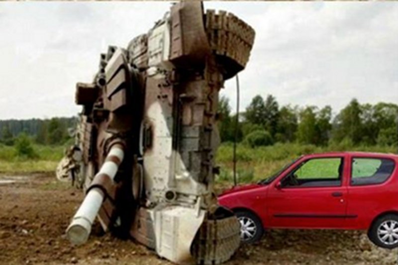 W ciągu ostatnich dni seciento stało się najbardziej popularnym autem w Polsce. I chyba jednym z najbardziej "niebezpiecznych".