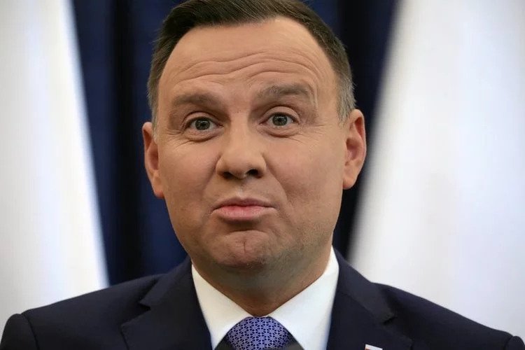 Andrzej Duda napisał, że młodzi ludzie mogą lekceważyć muzykę Krzysztofa Krawczyka.