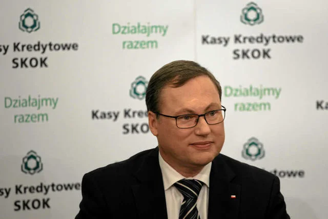 Grzegorz Bierecki z Fundacji na rzecz Polskich Związków Kredytowych miał wyprowadzić miliony.