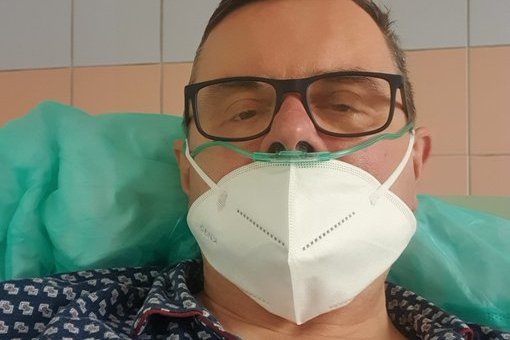 Jerzy Polaczek z PiS relacjonuje przebieg leczenia COVID-19 w szpitalu