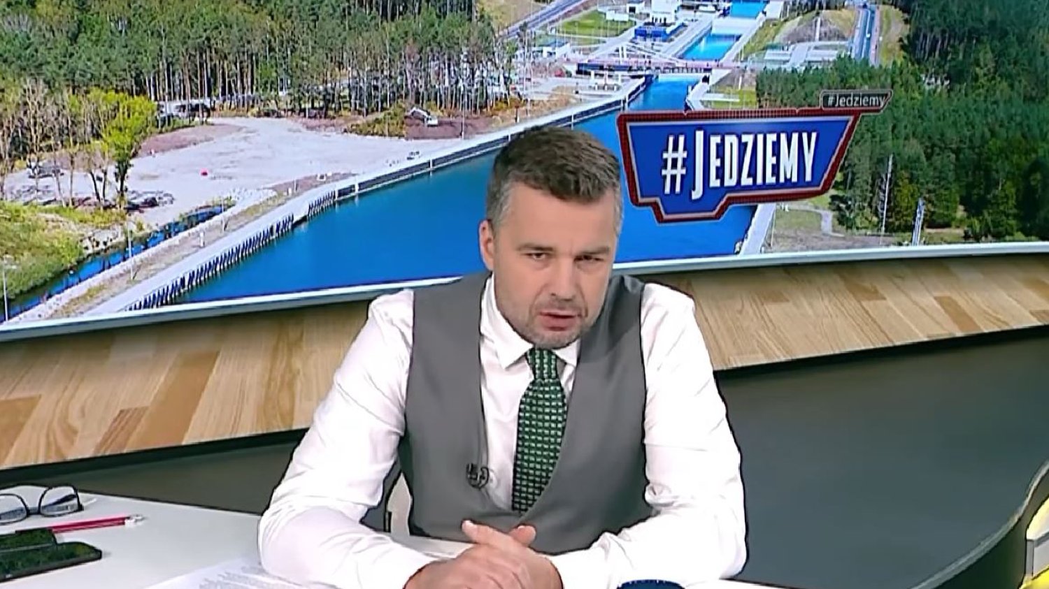 TVP uderza w Tuska i wyciąga... list sprzed 14 lat. Trafił prosto do Putina