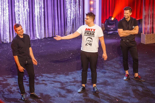 Kabaret Paranienormalni próbują swoich sił w nowym dla siebie formacie - talk-show.