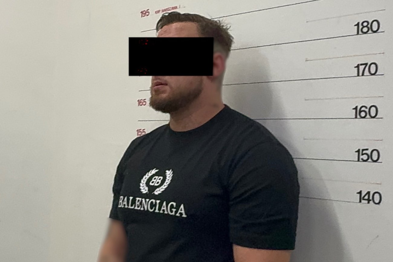 Tak zachował się Łukasz Ż. podczas przesłuchania. Bezczelność aż kipi. Wszystko widać na filmiku policji. Jak się zachowywał Łukasz Ż. na przesłuchaniu? Był bezczelny. Policja udostępniła nagranie.