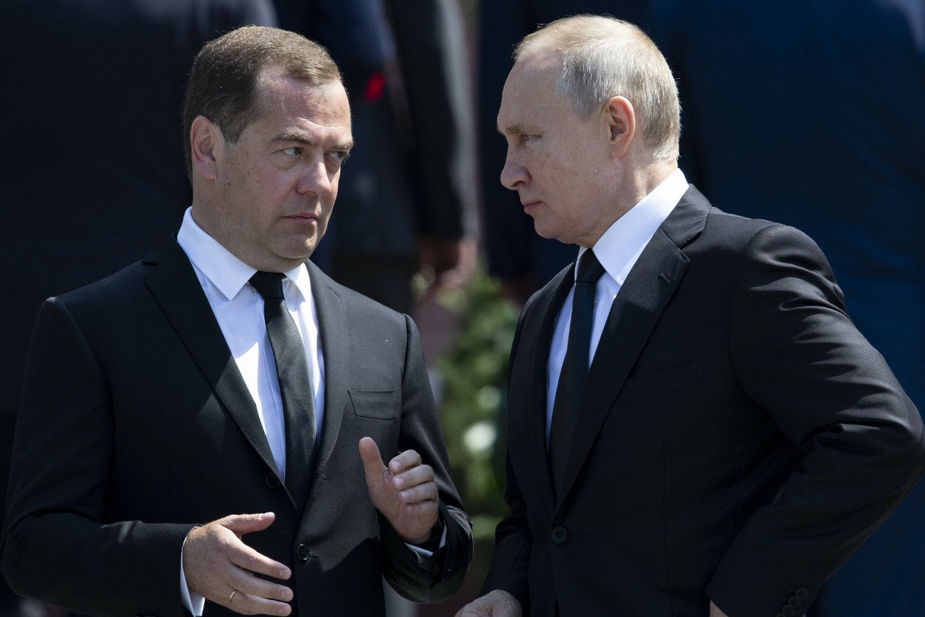 Dmitrij Miedwiediew, były prezydent i były premier Rosji, grozi krajom Zachodu. Jaką rolę ogrywa w inwazji na Ukrainę?