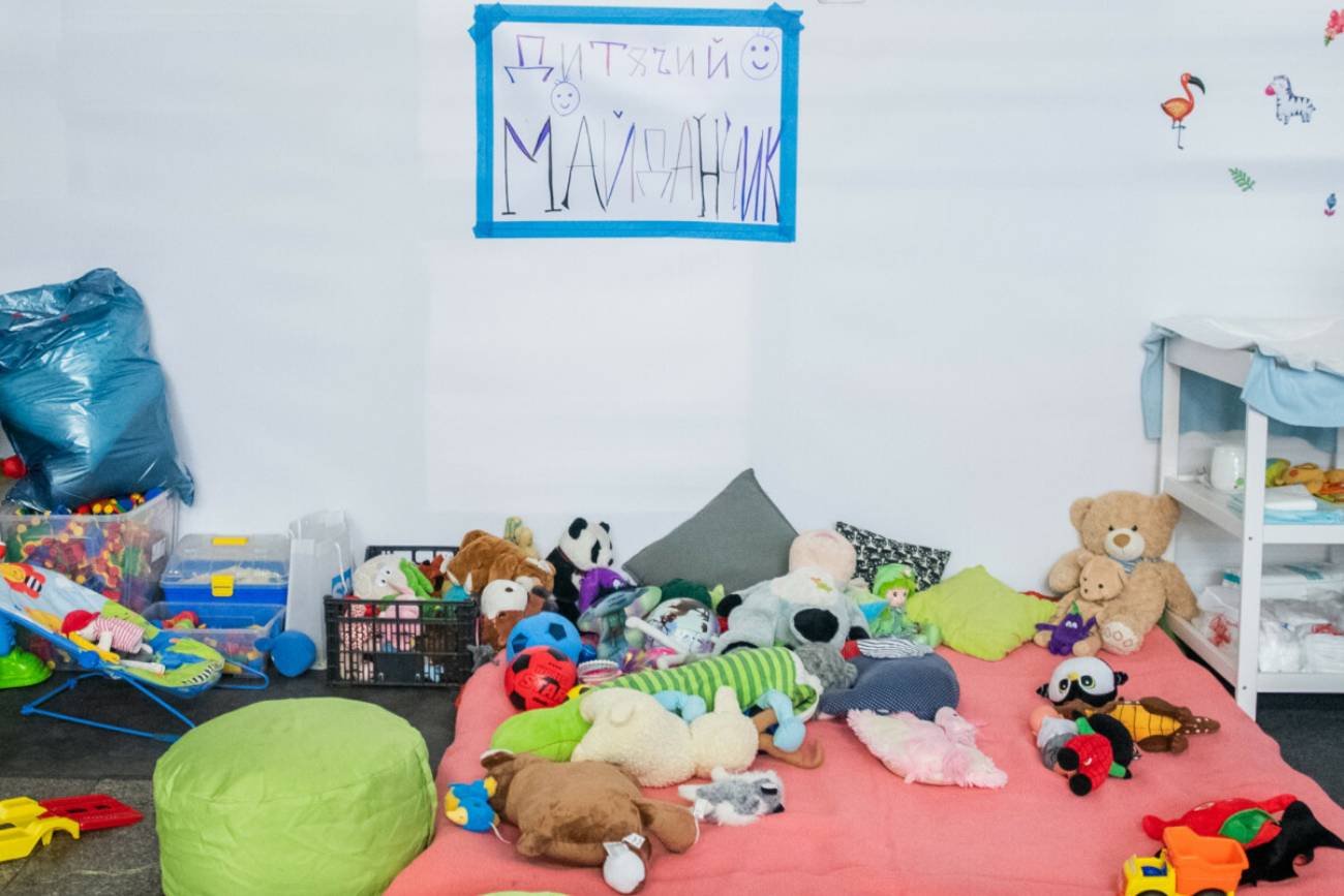 Ukrainka podejrzana o znęcanie się nad 10 dzieci. Biła je i wyrywała włosy