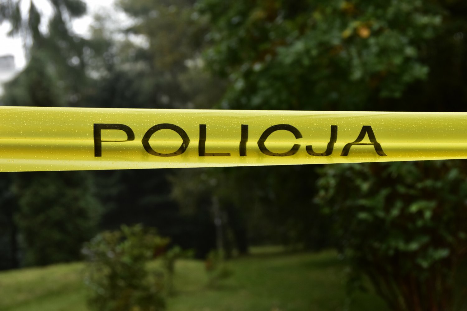 Matka zgwałconej 14-latki zaczęła słabnąć podczas rozmowy z "Wyborczą".