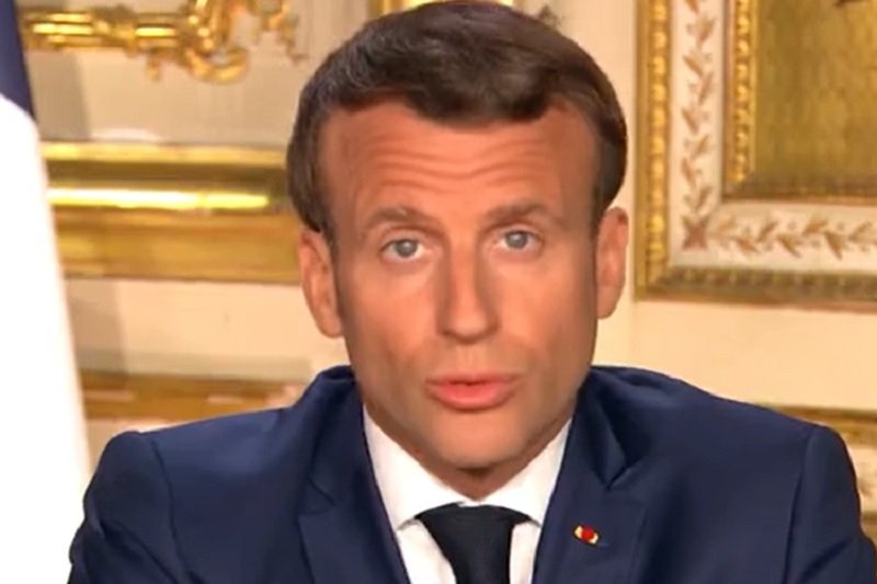 Emmanuel Macron ogłosił przedłużenie restrykcji we Francji do 11 maja.