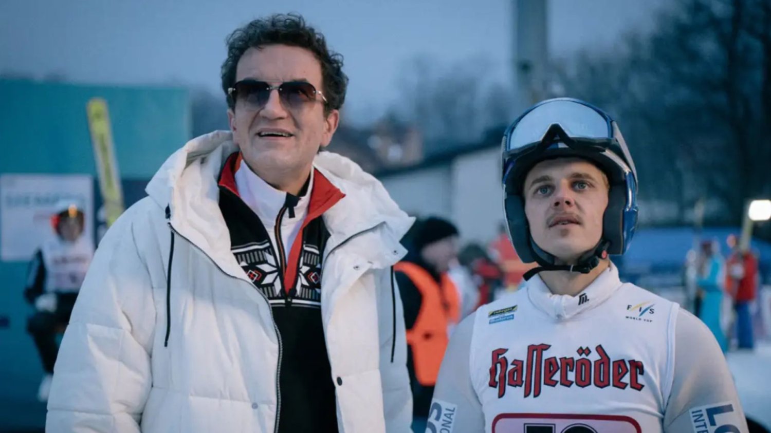 Tomasz Kot w filmie "Adam" wciela się w Ediego Federera. Tomasz Kot w filmie "Adam" wciela się w Ediego Federera.