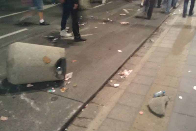 Zniszczenia po meczu Polska-Rosja