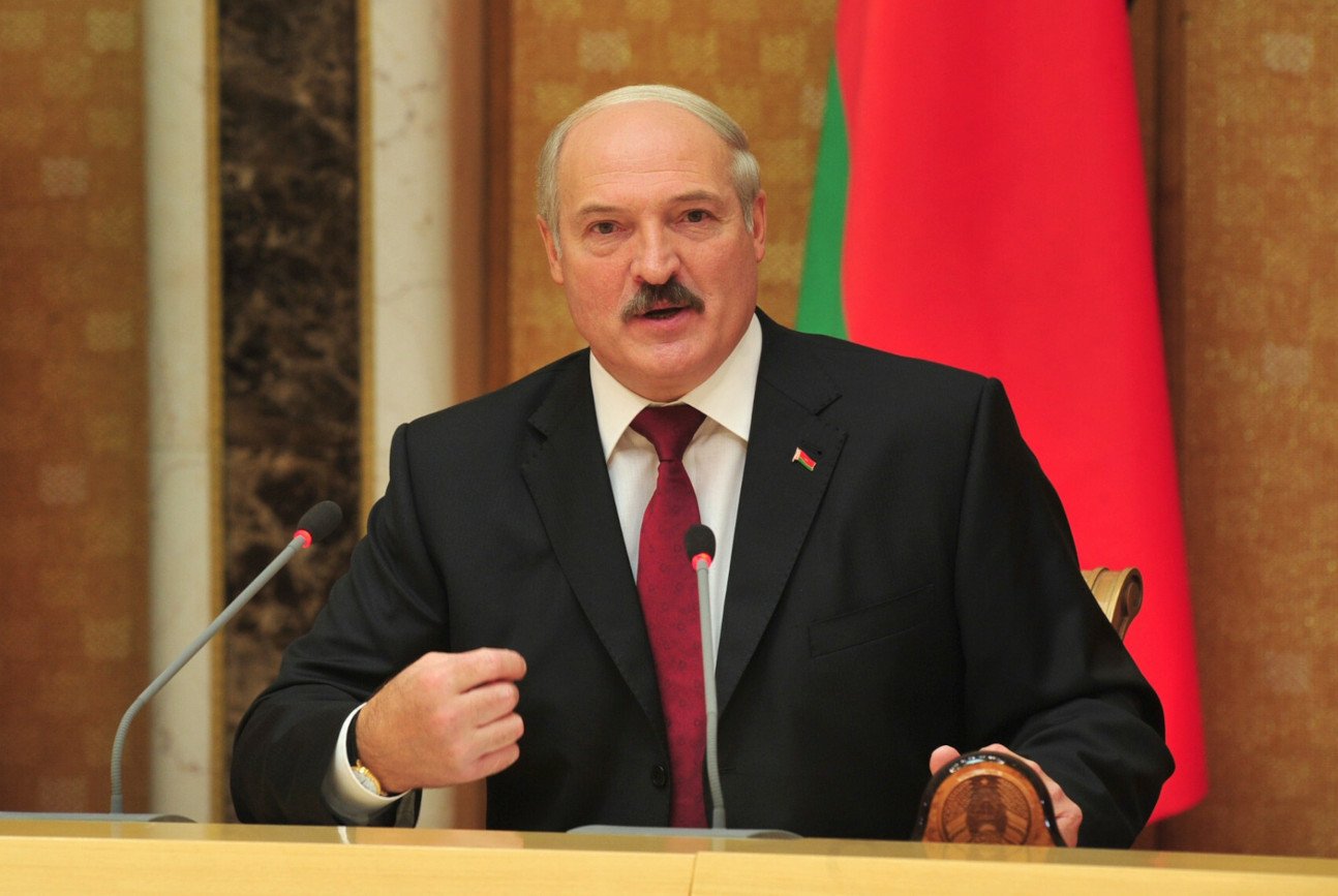 Łukaszenka zapowiada odwet za sankcje. "A co jeśli zakręcimy im gaz?"