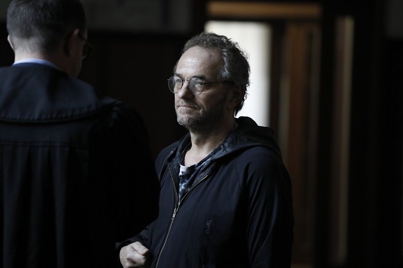 Piotr Najsztub został uniewinniony od zarzutu spowodowania wypadku. Wyrok oburzył Polaków.