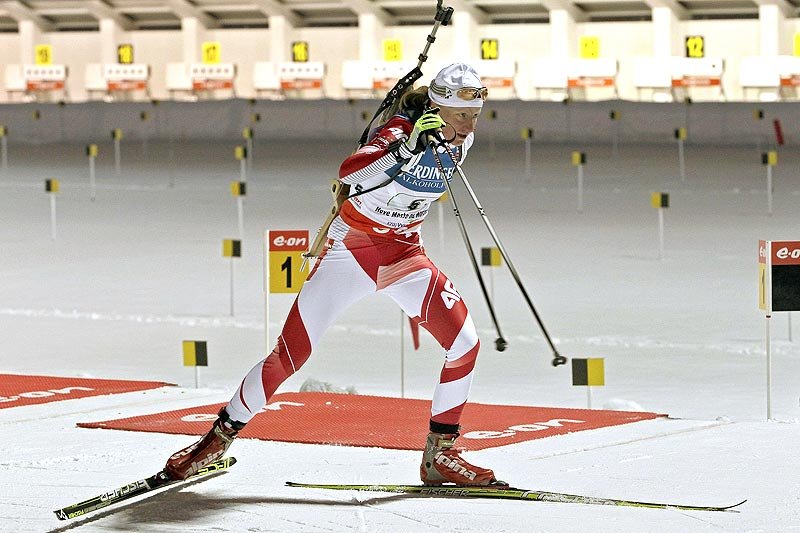 Magdalena Gwizdoń wygrała zawody biathlonowego sprintu w Soczi.
