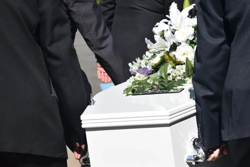 Jak wygląda świecki pogrzeb w czasie epidemii koronawirusa?