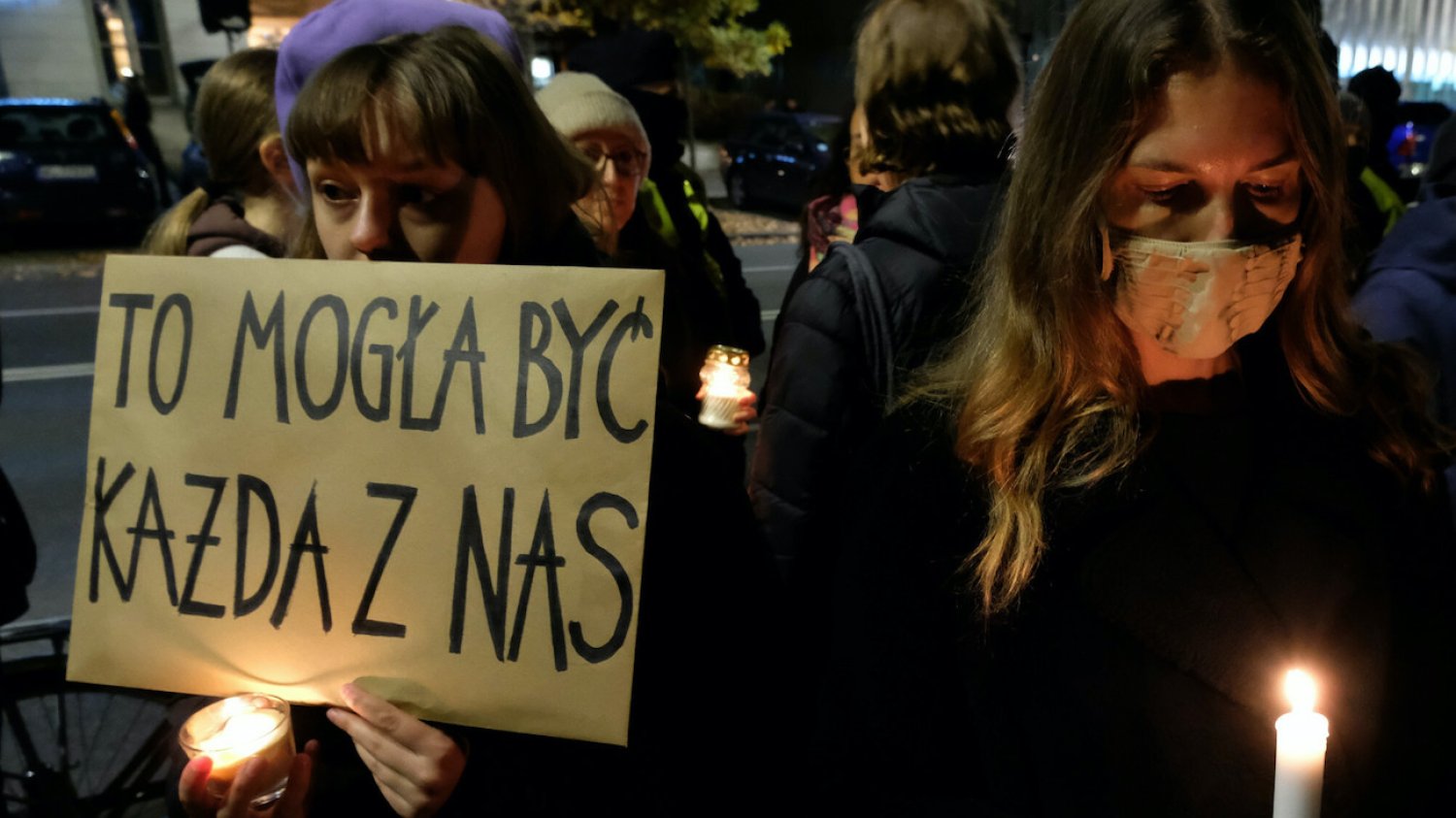 Rodzinę 30–letniej Izy z Pszczyny, która zmarła w szpitalu po godzinach oczekiwania na ratującą życie aborcję, reprezentuje mec. Jolanta Budzowska.