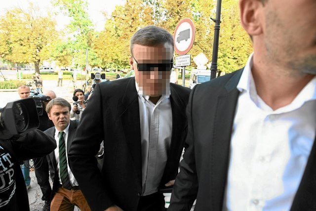 Frog skazany na 1,5 roku więzienia.