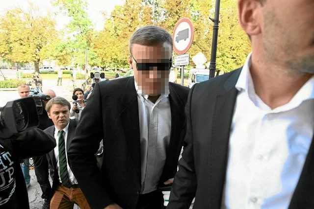 Frog skazany na 1,5 roku więzienia.