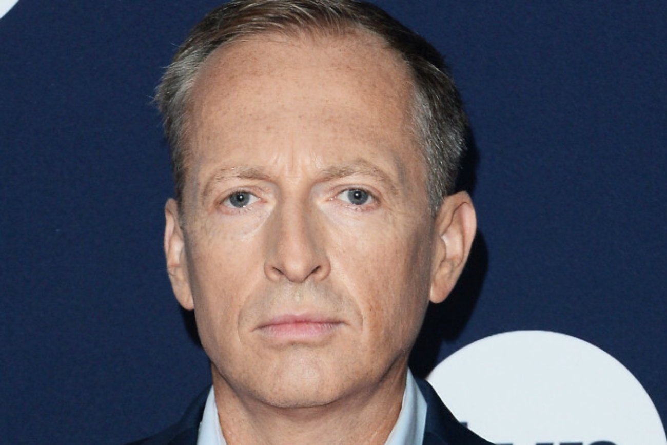 Konrad Piasecki o kulisach uzależnienia swojej mamy. "Żegnała się z życiem"