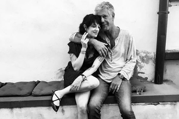 Włoska aktorka Asia Argento opublikowała wzruszający wpis o jej zmarłym ukochanym Anthonym Bourdainie