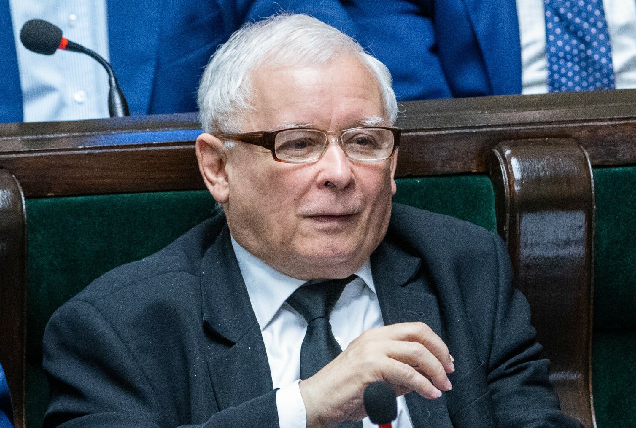 Sondaż. Spadek poparcia dla PiS. Tak upadają szanse Kaczyńskiego na władzę