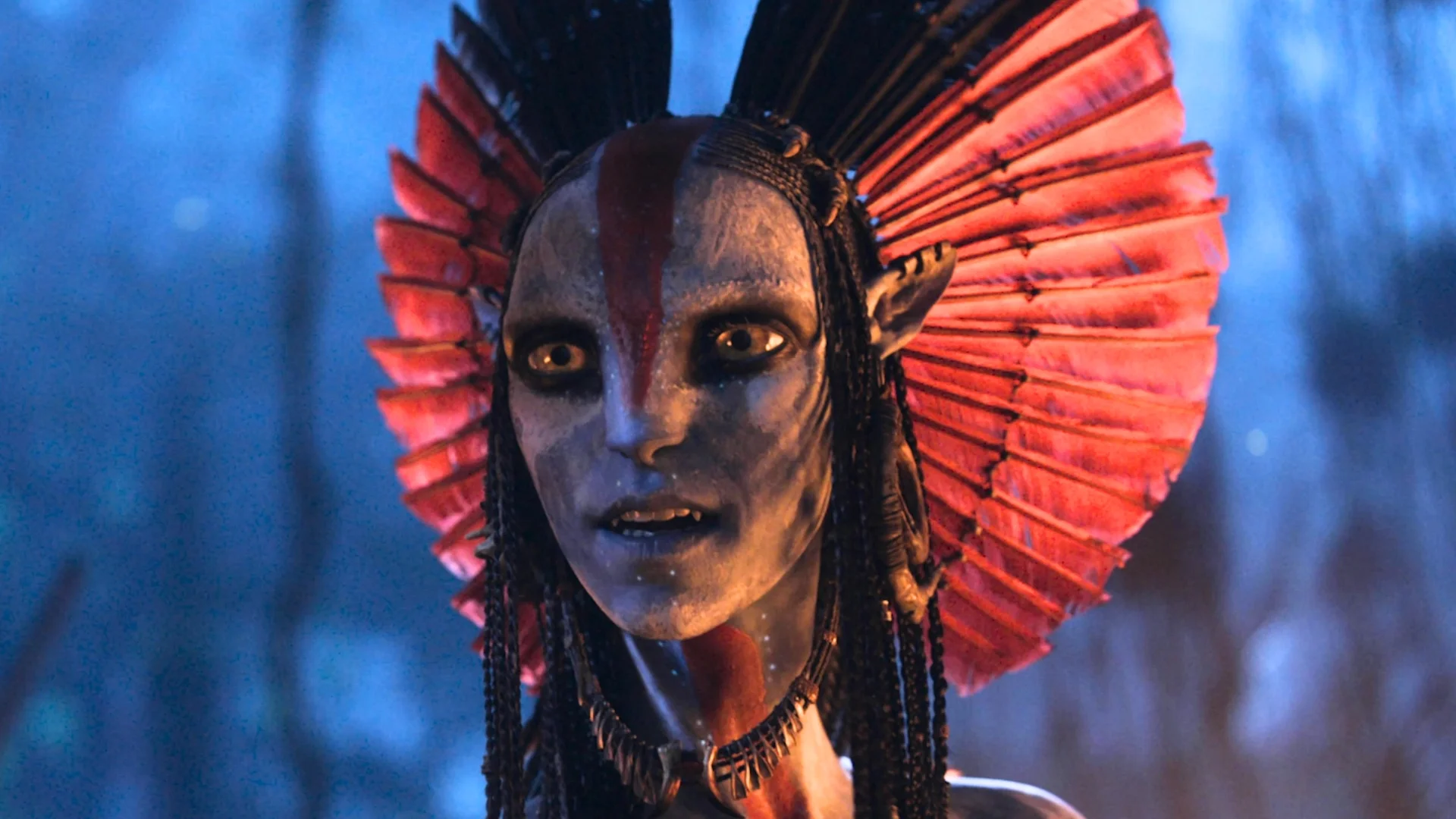 Oona Chaplin jako Varang w filmie "Avatar: Ogień i popiół"