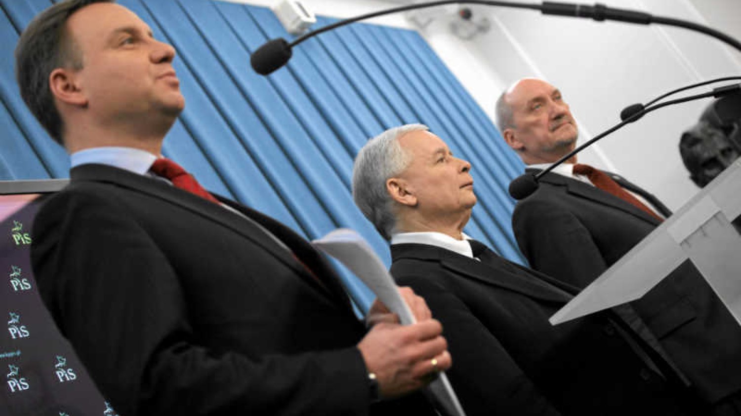 PiS musi ostrożnie zareagować na nowe stenogramy, od tego zależy przyszłość kampanii wyborczej.
