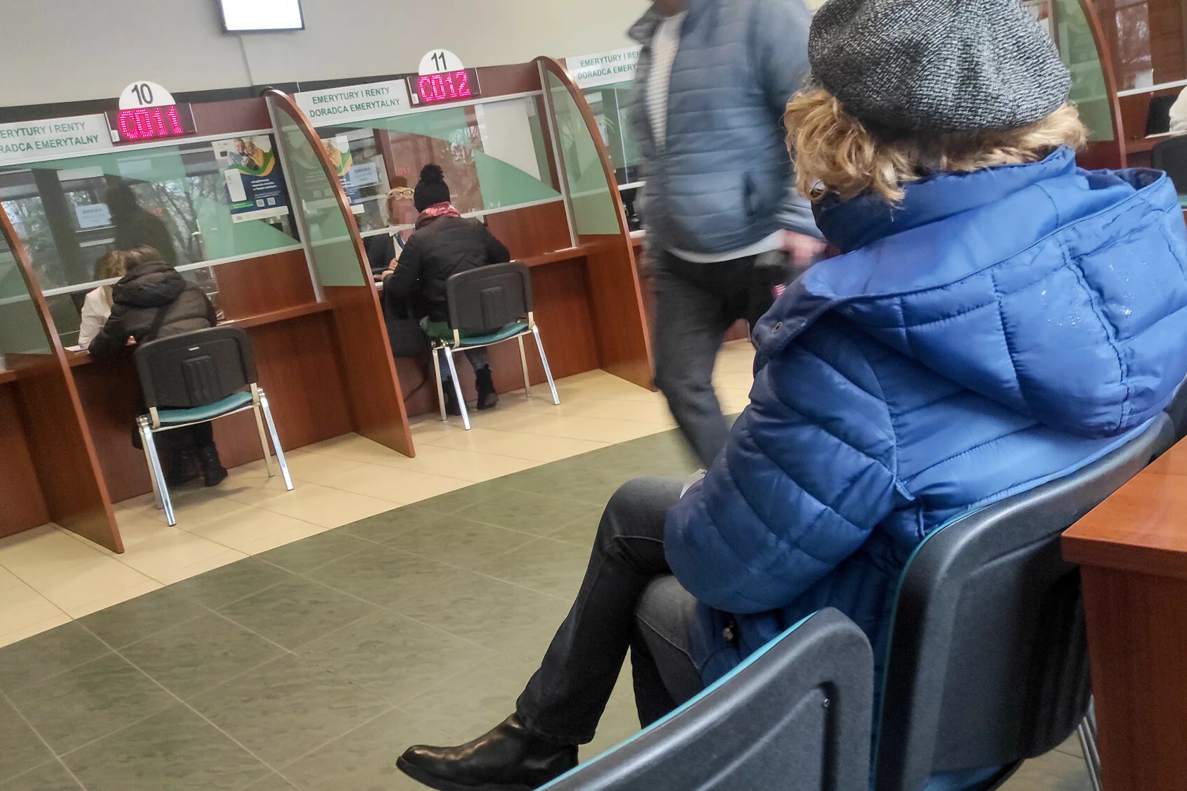 Świadczenie wspierające z ZUS będzie wyższe i obejmie dodatkową grupę osób. Którą? Kto może dostać świadczenie wspierające z ZUS? Od 2025 będzie dla kolejnej grupy osób