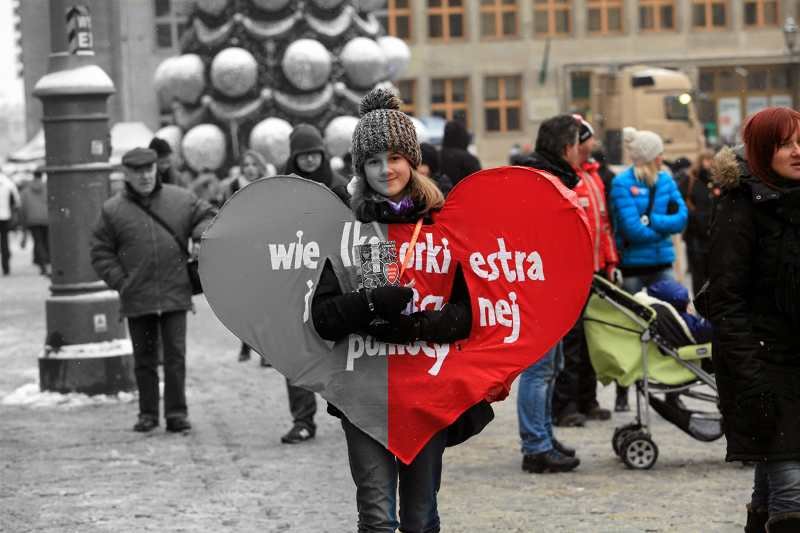 WOŚP jak Smoleńsk. Dlaczego Polska dzieli się zawsze na dwa?