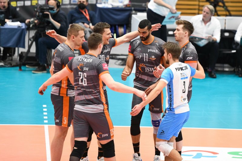 Jastrzębski Węgiel przejdzie rewolucję, siedmiu siatkarzy odeszło z klubu