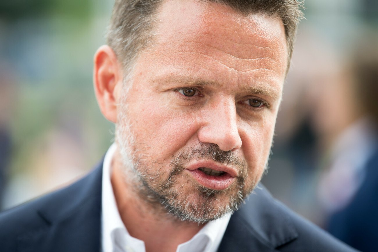 Rafał Trzaskowski został przesłuchany przez prokuraturę. Wiadomo, w jakiej sprawie