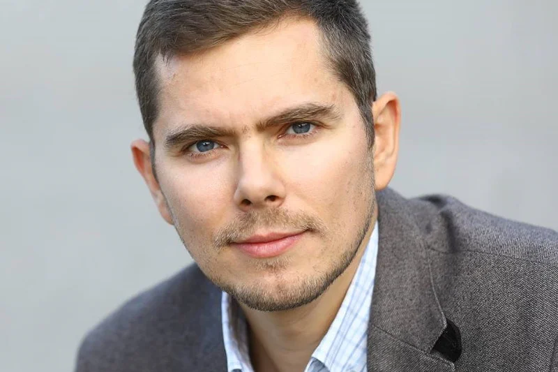 Organizatorzy konkursu na Książkę Historyczną Roku poinformowali w czwartek o wycofaniu z niego książki Piotra Zychowicza 'Wołyń zdradzony, czyli jak dowództwo AK porzuciło Polaków na pastwę UPA'".