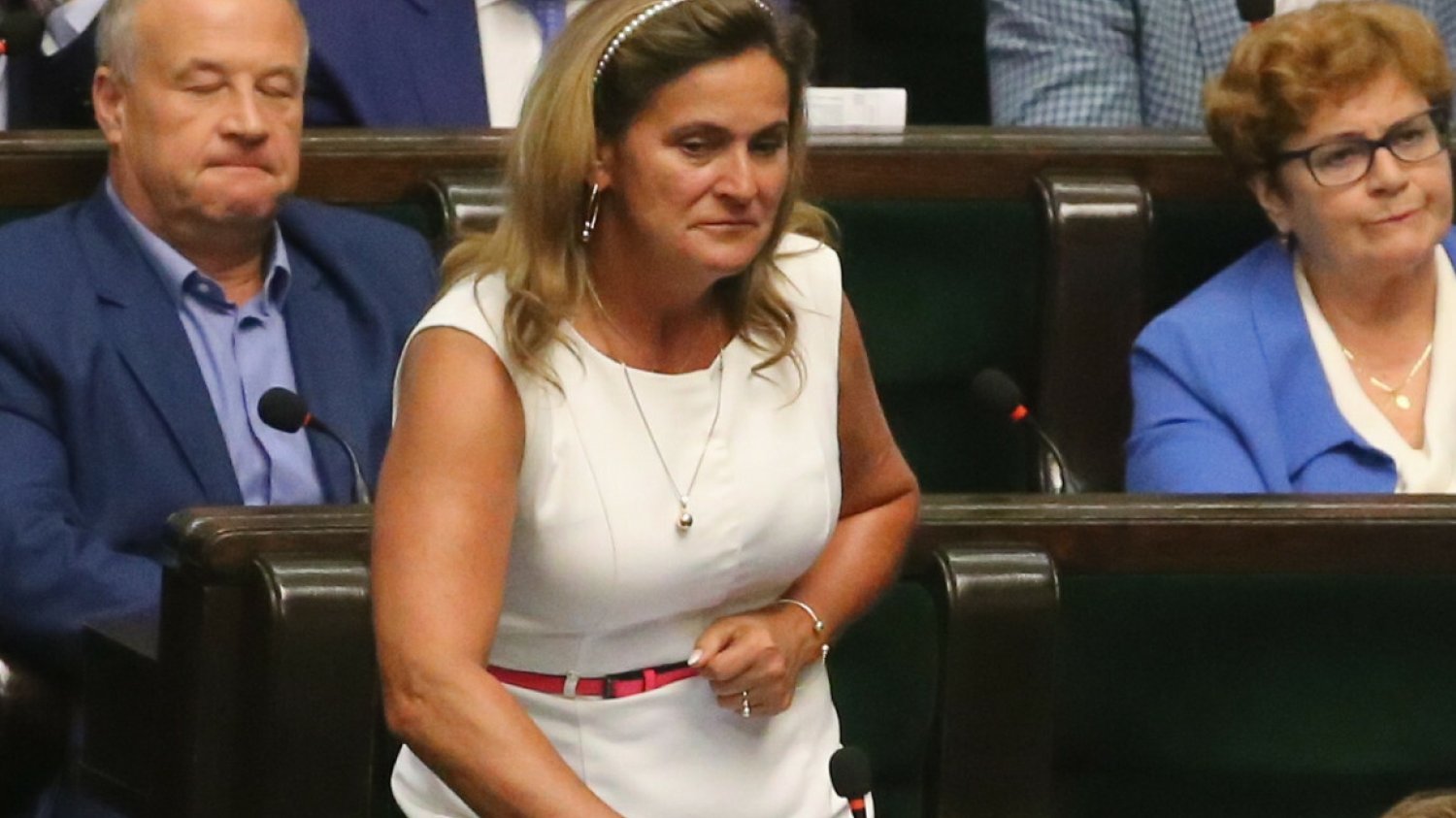 Posłanka PiS zniknęła nagle z Sejmu. Ujawniono, że przeszła coś strasznego.