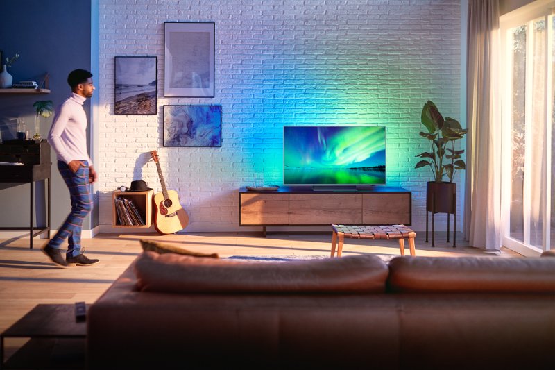 Kupujemy coraz lepsze telewizory - za tę samą cenę, co kiedyś