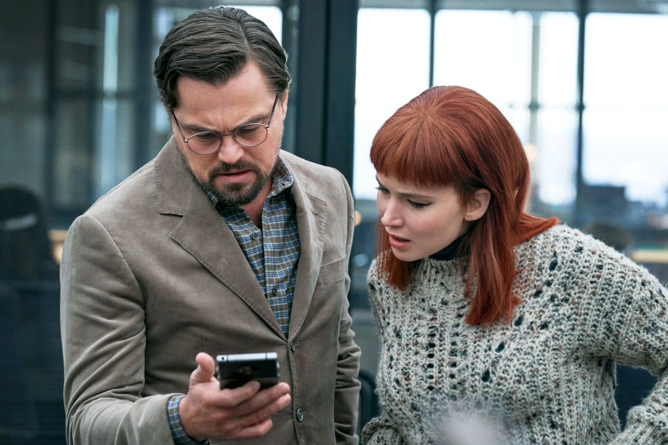 Numer telefonu z filmu "Nie patrz w górę" jest prawdziwy. To sexlinia